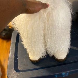 Bear paw boots
